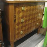 589 6403 CHEST OF DRAWERS